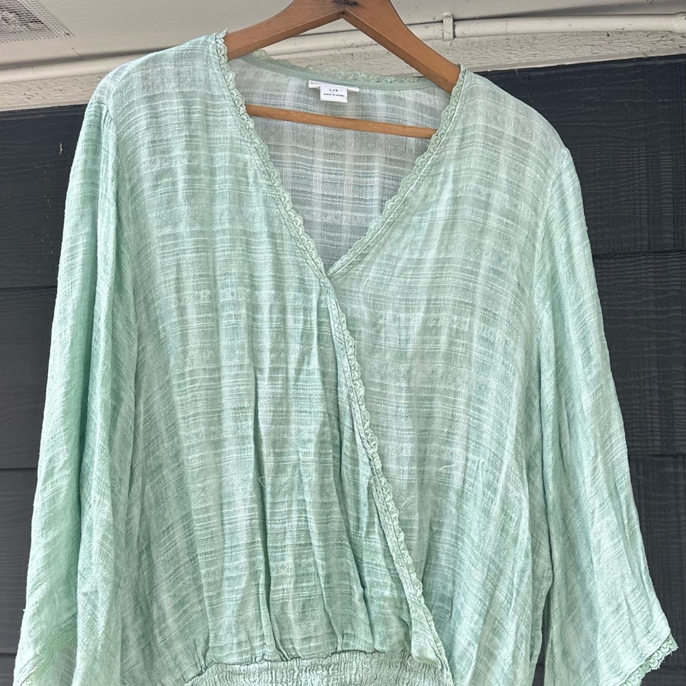 Ariat Light Green Women's Top